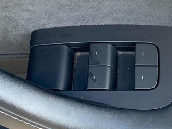 TESLA MODEL 3 Standard Plus 4Dr Auto