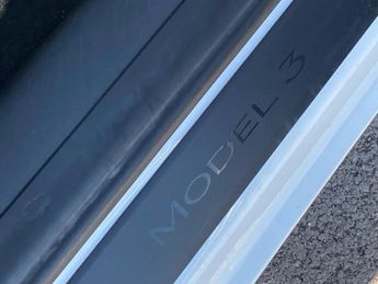TESLA MODEL 3 Standard Plus 4Dr Auto