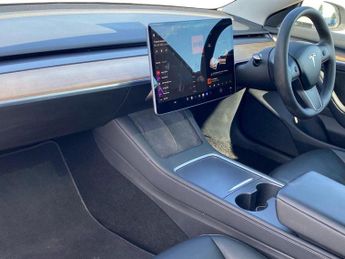 TESLA MODEL 3 Standard Plus 4Dr Auto