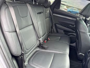 HYUNDAI TUCSON 1.6 T-Gdi 13.8Kwh Ultimate Suv 5Dr Petrol Plug-In Hybrid Auto 4W