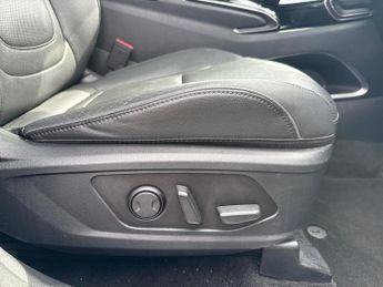HYUNDAI TUCSON 1.6 T-Gdi 13.8Kwh Ultimate Suv 5Dr Petrol Plug-In Hybrid Auto 4W