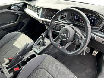 AUDI A1 1.5 Tfsi 35 Black Edition Sportback 5Dr Petrol S Tronic Euro 6 (