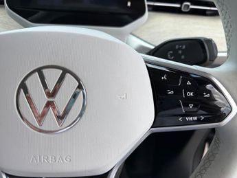 VOLKSWAGEN ID. BUZZ Pro 77Kwh 1St Edition Mpv 5Dr Electric Auto (204 Ps)