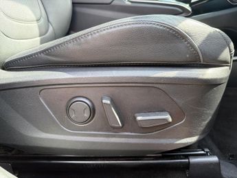 HYUNDAI TUCSON 1.6 T-Gdi 13.8Kwh Ultimate Suv 5Dr Petrol Plug-In Hybrid Auto 4W