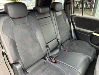 MERCEDES-BENZ EQB Eqb 350 4Matic 215Kw Amg Line 66.5Kwh 5Dr Auto