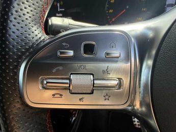 MERCEDES-BENZ CLA Cla 180 Amg Line Executive 4Dr Tip Auto