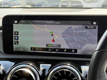 MERCEDES-BENZ CLA Cla 180 Amg Line Executive 4Dr Tip Auto