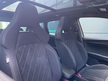 SKODA KAROQ 1.5 Tsi Act Sportline Suv 5Dr Petrol Dsg Euro 6 (S/S) (150 Ps)