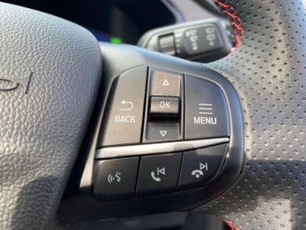 FORD KUGA 2.5 Fhev St-Line X Edition 5Dr Cvt
