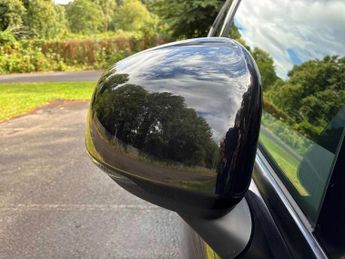 VOLVO XC40 1.5 T3 [163] R Design 5Dr Geartronic