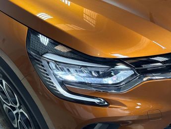 RENAULT CAPTUR 1.6 E-Tech Se Edition Suv 5Dr Petrol Hybrid Auto Euro 6 (S/S) (1