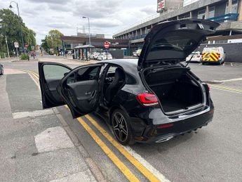 MERCEDES-BENZ A CLASS A200 Amg Line Premium 5Dr Auto