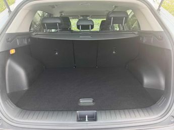 KIA SPORTAGE 1.6T Gdi Hev 3 5Dr Auto