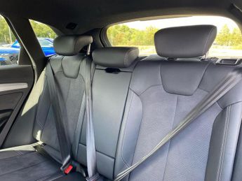 AUDI Q5 2.0 Tdi 40 S Line Suv 5Dr Diesel S Tronic Quattro Euro 6 (S/S) (