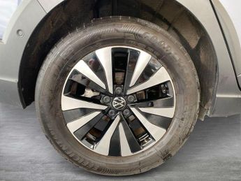 VOLKSWAGEN TAIGO 1.0 Tsi Life Suv 5Dr Petrol Dsg Euro 6 (S/S) (110 Ps)