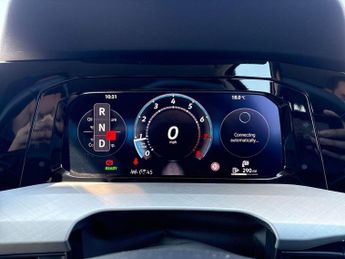 VOLKSWAGEN GOLF 1.5 Etsi Mhev Match Hatchback 5Dr Petrol Hybrid Dsg Euro 6 (S/S)