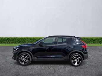 VOLVO XC40 2.0 B3P Plus Dark 5Dr Auto