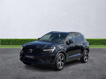 VOLVO XC40 2.0 B3P Plus Dark 5Dr Auto
