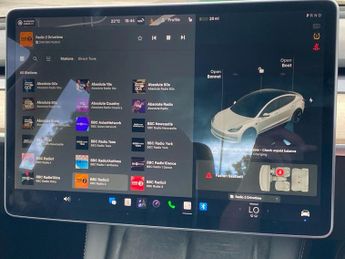 TESLA MODEL 3 Standard Plus 4Dr Auto