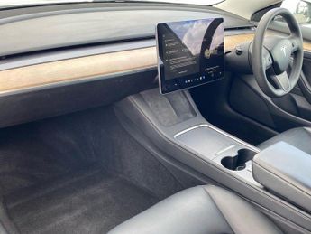 TESLA MODEL 3 Standard Plus 4Dr Auto