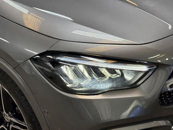 MERCEDES-BENZ GLA 1.3 Gla200H Mhev Amg Line (Executive) Suv 5Dr Petrol Hybrid 7G-D