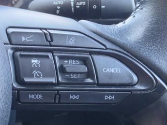 TOYOTA YARIS 1.5 Hybrid Launch Edition 5Dr Cvt