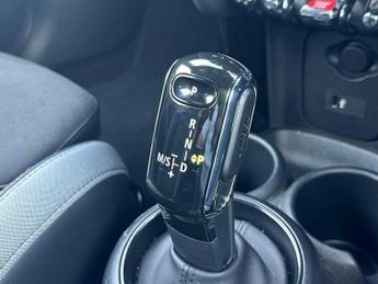 MINI HATCHBACK 1.5 Cooper Sport 3Dr Auto