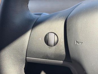 TESLA MODEL Y (Dual Motor) Long Range Suv 5Dr Electric Auto 4Wde (384 Bhp)