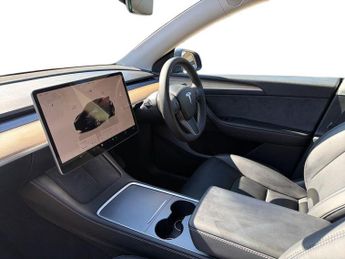 TESLA MODEL Y (Dual Motor) Long Range Suv 5Dr Electric Auto 4Wde (384 Bhp)