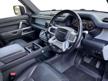 LAND ROVER DEFENDER 3.0 D300 X-Dynamic Hse 110 5Dr Auto [7 Seat]