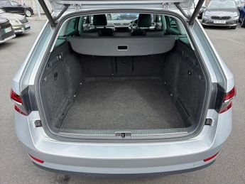 SKODA SUPERB 1.5 Tsi Act Se L Estate 5Dr Petrol Dsg Euro 6 (S/S) (150 Ps)