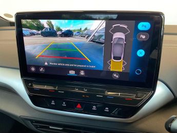VOLKSWAGEN ID.5 Pro 77Kwh Style Suv 5Dr Electric Auto (174 Ps)