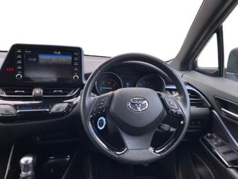 TOYOTA C-HR 1.8 Vvt-H Design Suv 5Dr Petrol Hybrid Cvt Euro 6 (S/S) (122 Ps)