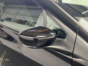 RENAULT ZOE R135 Ev50 52Kwh Iconic Hatchback 5Dr Electric Auto (Boost Charge