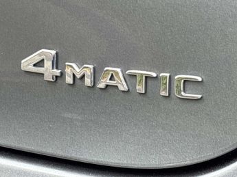 MERCEDES-BENZ GLC COUPE Glc 300 4Matic Amg Line 5Dr 9G-Tronic