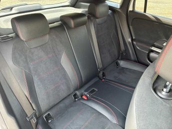 MERCEDES-BENZ GLA Gla 200 Amg Line Premium 5Dr Auto