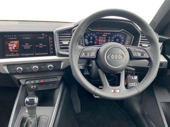 AUDI A1 1.0 Tfsi 30 S Line Sportback 5Dr Petrol S Tronic Euro 6 (S/S) (1