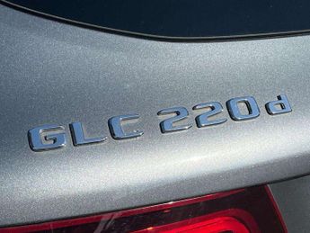 MERCEDES-BENZ GLC Glc 220D 4Matic Amg Line Premium 5Dr 9G-Tronic