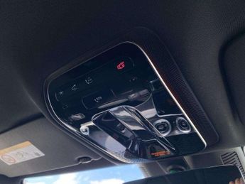MERCEDES-BENZ C CLASS C200 Amg Line 4Dr 9G-Tronic