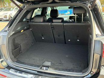 MERCEDES-BENZ EQA Eqa 250 140Kw Amg Line 66.5Kwh 5Dr Auto
