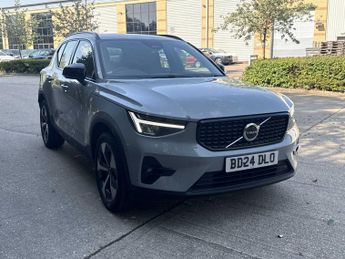 Volvo XC40 2.0 B3P Plus Dark 5Dr Auto