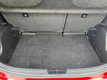 TOYOTA YARIS 1.5 Vvt-I Icon Tech Hatchback 5Dr Petrol Cvt Euro 6 (111 Ps)