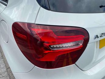 MERCEDES-BENZ A CLASS A200D Amg Line Premium 5Dr Auto