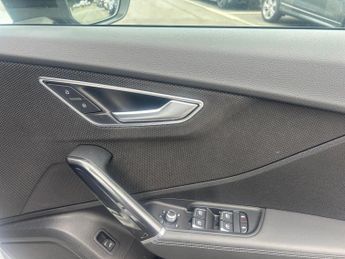 AUDI Q2 Sq2 Quattro Black Edition 5Dr S Tronic [Tech Pro]