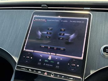 MERCEDES-BENZ EQE Eqe 300 180Kw Amg Line Premium 89Kwh 4Dr Auto