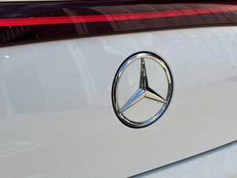 MERCEDES-BENZ EQE Eqe 300 180Kw Amg Line Premium 89Kwh 4Dr Auto