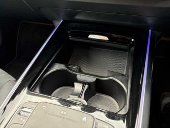 MERCEDES-BENZ GLA Gla 180 Amg Line Premium 5Dr Auto