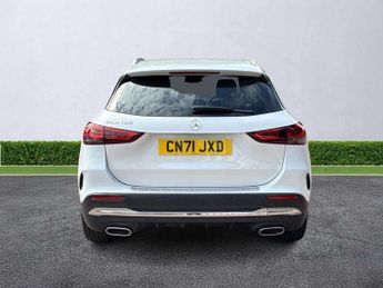 MERCEDES-BENZ GLA Gla 180 Amg Line Premium 5Dr Auto
