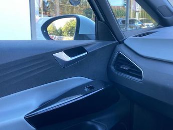 VOLKSWAGEN ID.3 Pro Performance 58Kwh Family Hatchback 5Dr Electric Auto (204 Ps