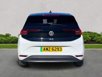 VOLKSWAGEN ID.3 Pro Performance 58Kwh Family Hatchback 5Dr Electric Auto (204 Ps